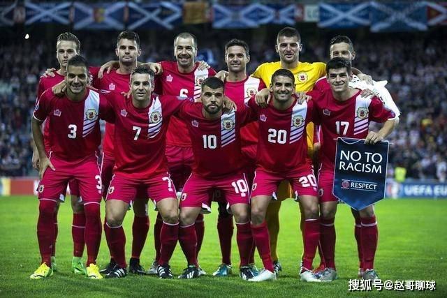 赵心童顺利晋级斯诺克世锦赛16强